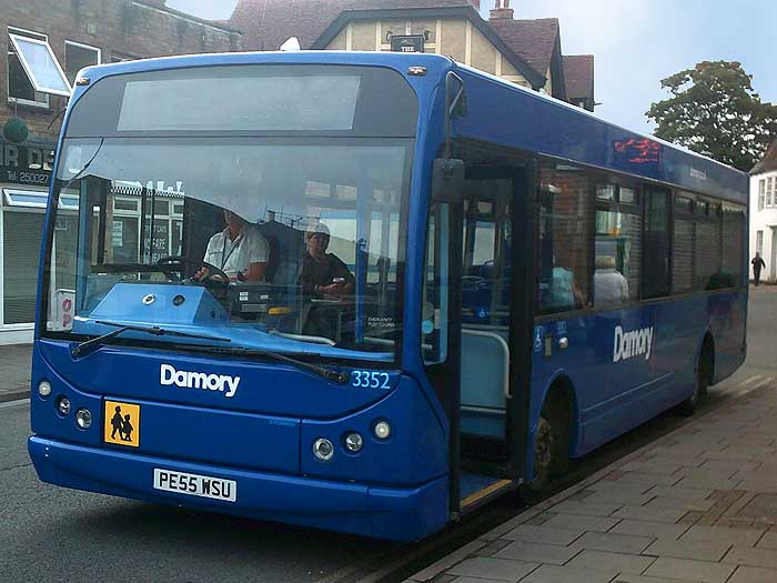 Damory single-decker