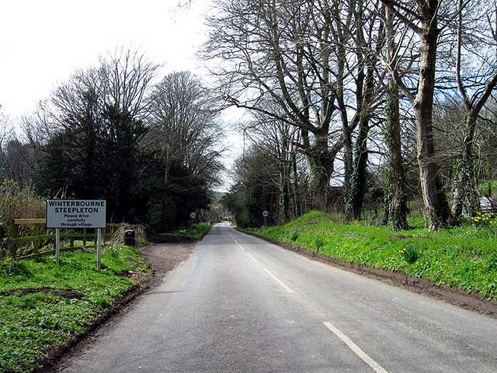 Winterbourne Steepleton
