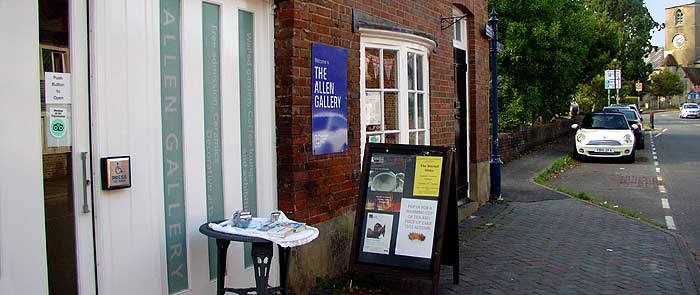 The Allen Gallery